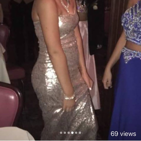 Prom dress - Picture 2 of 3